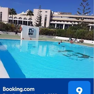 https://cristimar-stunning-apartment-for-families-friends.in-canary-islands.com